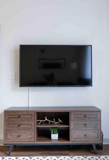 Amplify Spaces 1 And 2 Bedroom Apartments, Downtown Birmingham, Uab 外观 照片