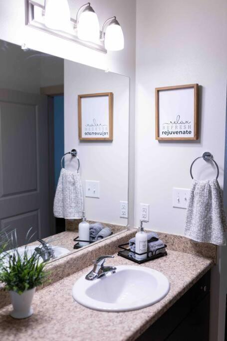 Amplify Spaces 1 And 2 Bedroom Apartments, Downtown Birmingham, Uab 外观 照片
